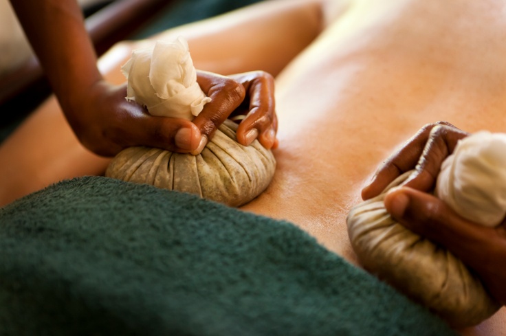 Ayurvedic Kizhi